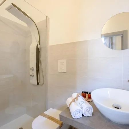 Covi Del Viaggiatore 2 - Modern Comfort, Timeless Charm Барі